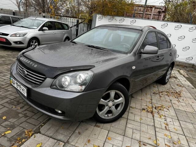 Серый Киа Маджентис, объемом двигателя 2 л и пробегом 228 тыс. км за 5400 $, фото 1 на Automoto.ua