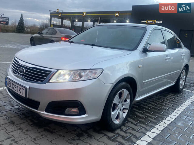 Сірий Кіа Маджентіс, об'ємом двигуна 2 л та пробігом 269 тис. км за 5350 $, фото 1 на Automoto.ua