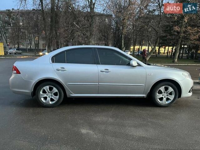 Сірий Кіа Маджентіс, об'ємом двигуна 2 л та пробігом 182 тис. км за 7150 $, фото 1 на Automoto.ua