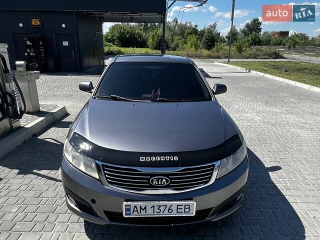 Серый Киа Маджентис, объемом двигателя 1.99 л и пробегом 237 тыс. км за 6800 $, фото 1 на Automoto.ua