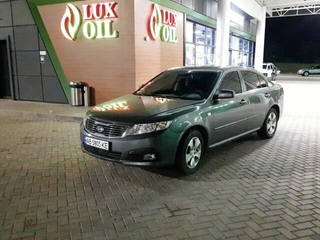 Серый Киа Маджентис, объемом двигателя 2 л и пробегом 267 тыс. км за 2200 $, фото 1 на Automoto.ua