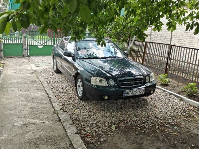 Зелений Кіа Маджентіс, об'ємом двигуна 2 л та пробігом 274 тис. км за 3800 $, фото 1 на Automoto.ua