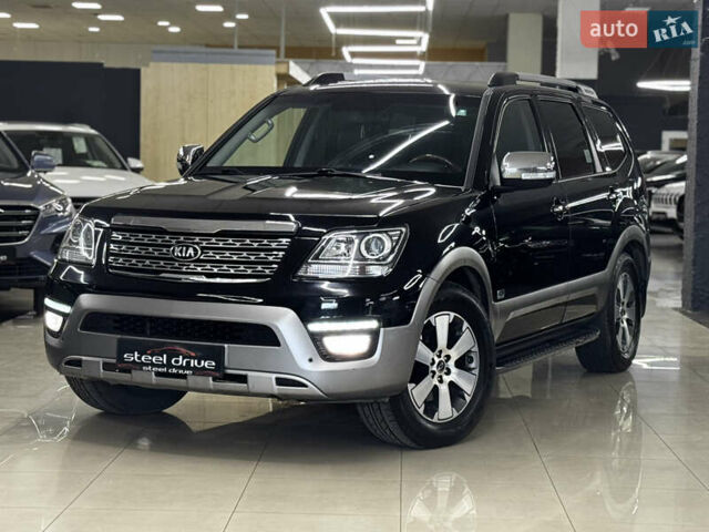 Черный Киа Мохаве, объемом двигателя 2.96 л и пробегом 198 тыс. км за 20299 $, фото 1 на Automoto.ua