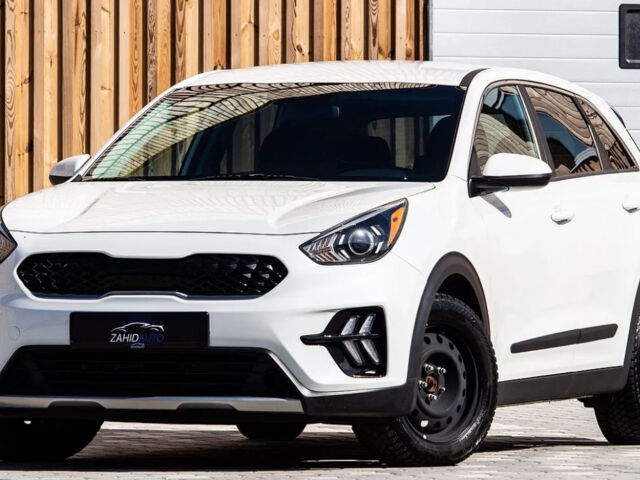 Белый Киа Niro, объемом двигателя 1.6 л и пробегом 118 тыс. км за 19800 $, фото 1 на Automoto.ua