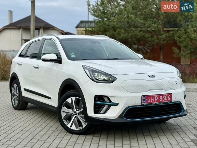 Білий Кіа Niro, об'ємом двигуна 0 л та пробігом 89 тис. км за 18950 $, фото 1 на Automoto.ua