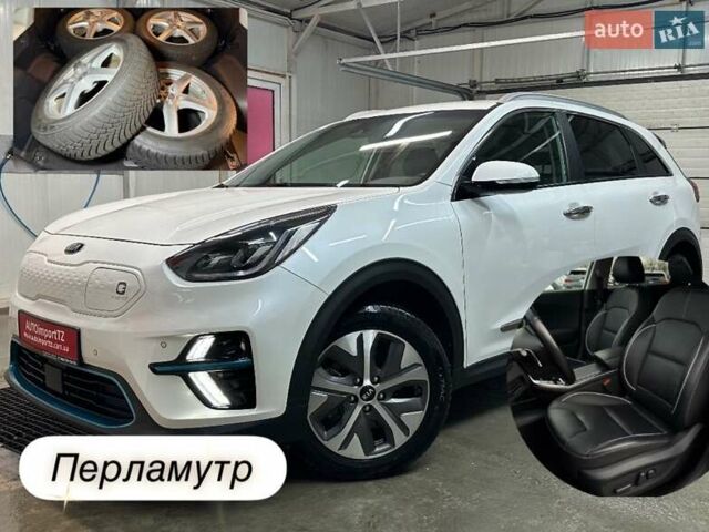 Білий Кіа Niro, об'ємом двигуна 0 л та пробігом 35 тис. км за 24400 $, фото 1 на Automoto.ua
