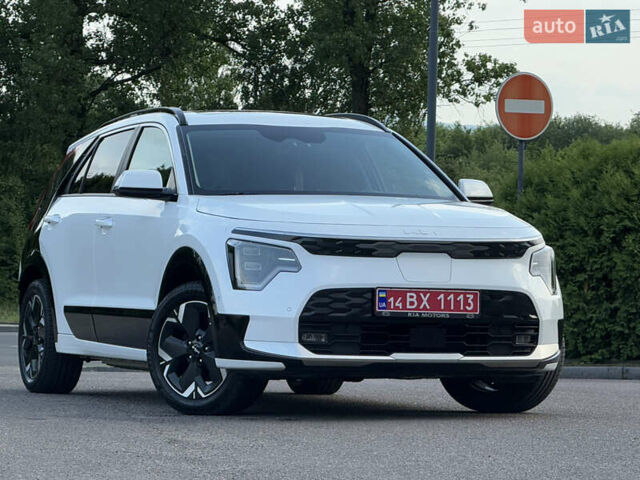 Киа Niro 2023 в Дрогобыче на Automoto.ua Белый Киа Niro, объемом двигателя 0 л и пробегом 57 тыс. км за 23850 $, фото 1 на Automoto.ua
