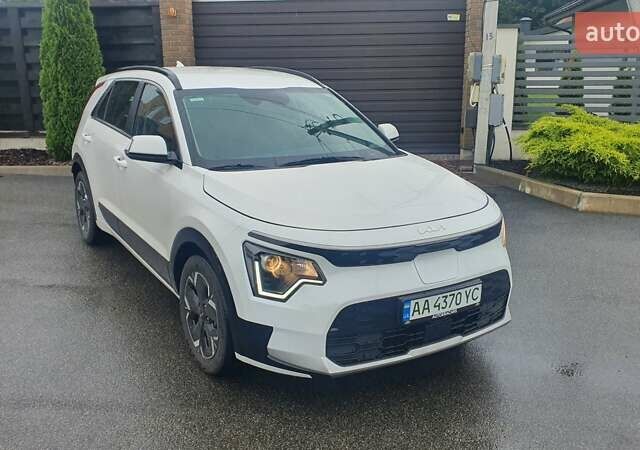 Белый Киа Niro, объемом двигателя 0 л и пробегом 12 тыс. км за 23700 $, фото 1 на Automoto.ua