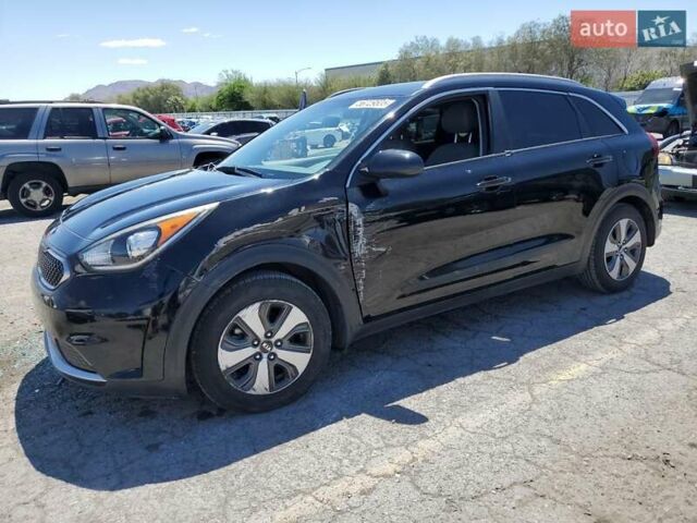 Кіа Niro 2017 у Львові на Automoto.ua Чорний Кіа Niro, об'ємом двигуна 1.58 л та пробігом 129 тис. км за 3000 $, фото 1 на Automoto.ua