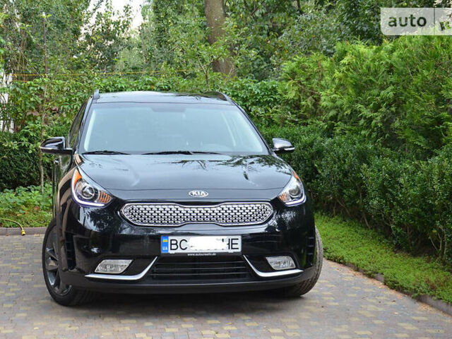 Чорний Кіа Niro, об'ємом двигуна 1.6 л та пробігом 24 тис. км за 20900 $, фото 1 на Automoto.ua