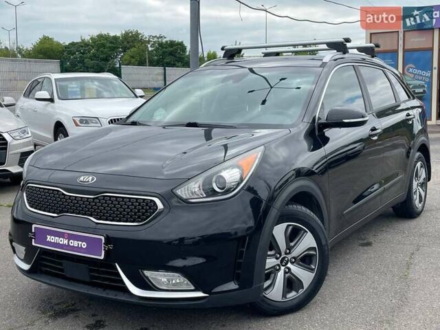 Черный Киа Niro, объемом двигателя 1.58 л и пробегом 87 тыс. км за 16999 $, фото 1 на Automoto.ua