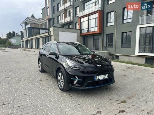 Черный Киа Niro, объемом двигателя 0 л и пробегом 209 тыс. км за 17200 $, фото 1 на Automoto.ua