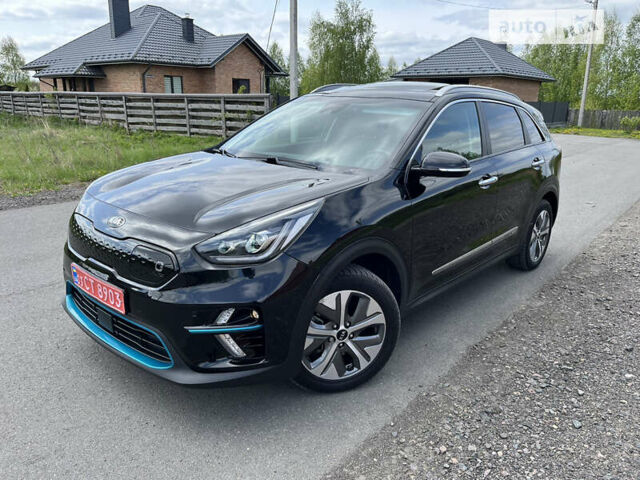 Чорний Кіа Niro, об'ємом двигуна 0 л та пробігом 139 тис. км за 18900 $, фото 1 на Automoto.ua