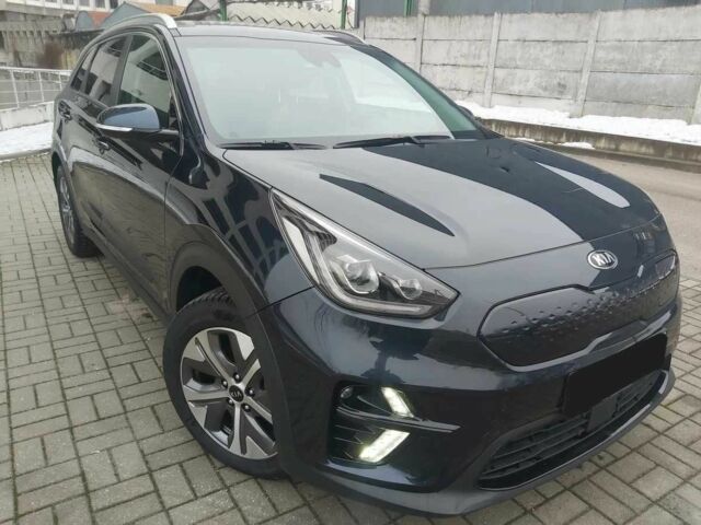 Чорний Кіа Niro, об'ємом двигуна 0 л та пробігом 54 тис. км за 15000 $, фото 1 на Automoto.ua