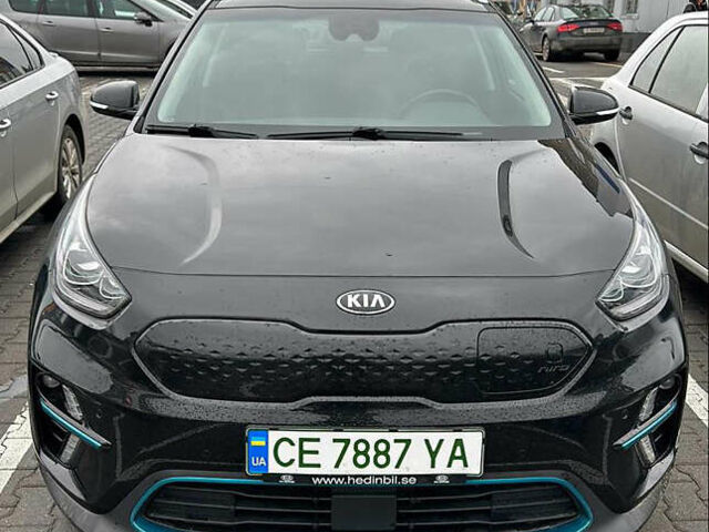 Черный Киа Niro, объемом двигателя 0 л и пробегом 111 тыс. км за 22200 $, фото 1 на Automoto.ua