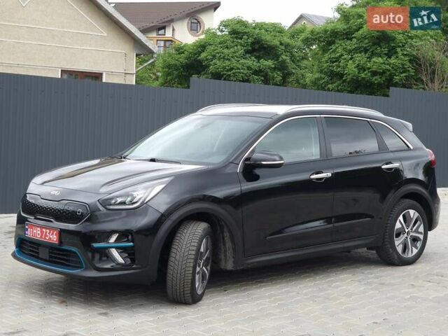 Черный Киа Niro, объемом двигателя 0 л и пробегом 113 тыс. км за 18200 $, фото 1 на Automoto.ua