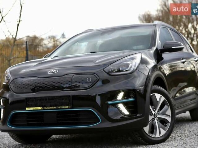 Чорний Кіа Niro, об'ємом двигуна 0 л та пробігом 29 тис. км за 20999 $, фото 1 на Automoto.ua