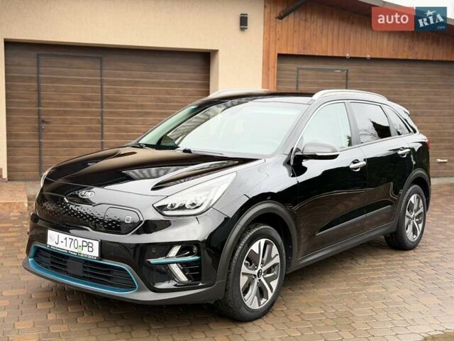 Чорний Кіа Niro, об'ємом двигуна 0 л та пробігом 89 тис. км за 20799 $, фото 1 на Automoto.ua