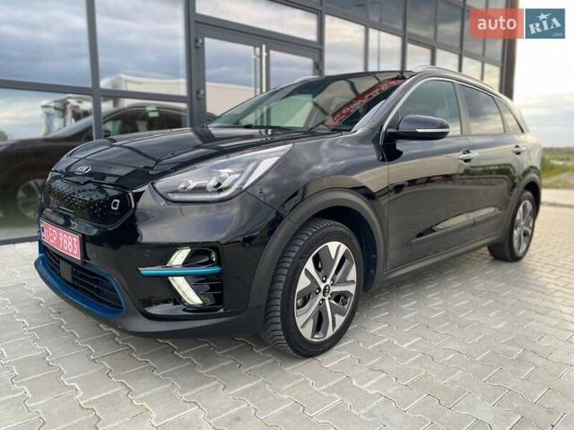 Черный Киа Niro, объемом двигателя 0 л и пробегом 142 тыс. км за 18900 $, фото 1 на Automoto.ua
