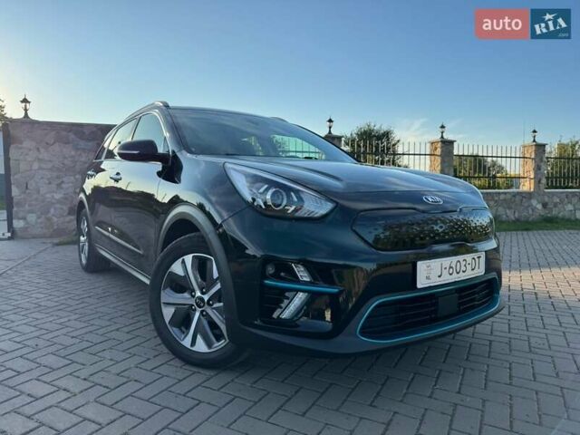 Черный Киа Niro, объемом двигателя 0 л и пробегом 91 тыс. км за 18800 $, фото 1 на Automoto.ua