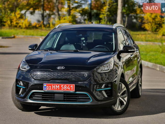 Черный Киа Niro, объемом двигателя 0 л и пробегом 124 тыс. км за 19500 $, фото 1 на Automoto.ua