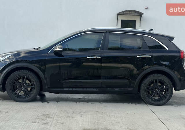 Киа Niro 2020 в Луцке на Automoto.ua Черный Киа Niro, объемом двигателя 0 л и пробегом 155 тыс. км за 19700 $, фото 1 на Automoto.ua