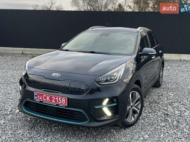 Киа Niro 2020 в Дрогобыче на Automoto.ua Черный Киа Niro, объемом двигателя 0 л и пробегом 148 тыс. км за 19799 $, фото 1 на Automoto.ua