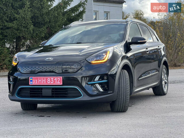 Черный Киа Niro, объемом двигателя 0 л и пробегом 140 тыс. км за 18199 $, фото 1 на Automoto.ua