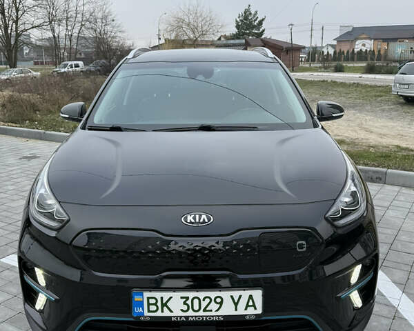 Черный Киа Niro, объемом двигателя 0 л и пробегом 85 тыс. км за 18999 $, фото 1 на Automoto.ua