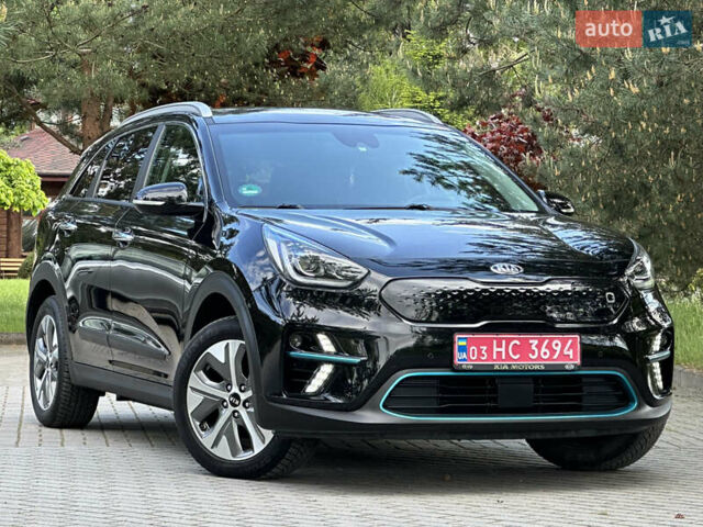 Чорний Кіа Niro, об'ємом двигуна 0 л та пробігом 46 тис. км за 19750 $, фото 1 на Automoto.ua