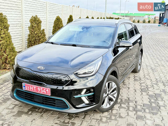 Черный Киа Niro, объемом двигателя 0 л и пробегом 135 тыс. км за 19950 $, фото 1 на Automoto.ua