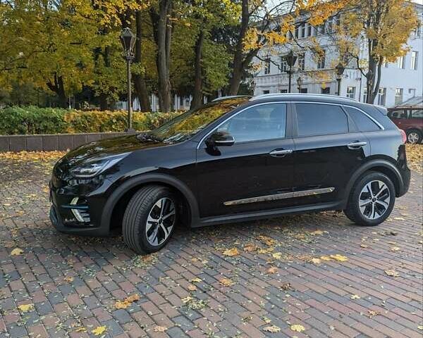 Киа Niro 2021 в Житомире на Automoto.ua Черный Киа Niro, объемом двигателя 0 л и пробегом 162 тыс. км за 19150 $, фото 1 на Automoto.ua