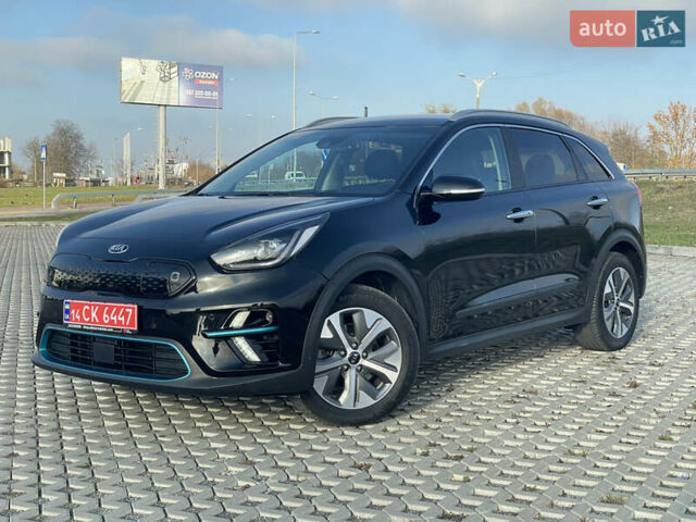 Черный Киа Niro, объемом двигателя 0 л и пробегом 61 тыс. км за 22999 $, фото 1 на Automoto.ua