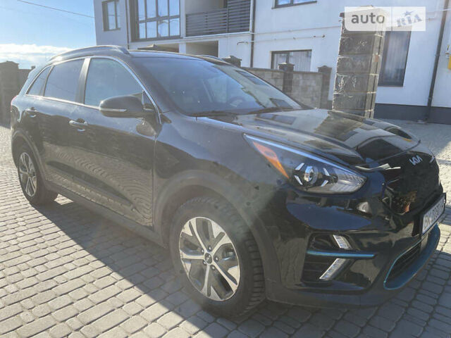 Чорний Кіа Niro, об'ємом двигуна 0 л та пробігом 30 тис. км за 25000 $, фото 1 на Automoto.ua