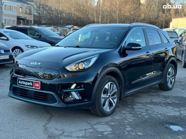 Чорний Кіа Niro, об'ємом двигуна 0 л та пробігом 125 тис. км за 22290 $, фото 1 на Automoto.ua