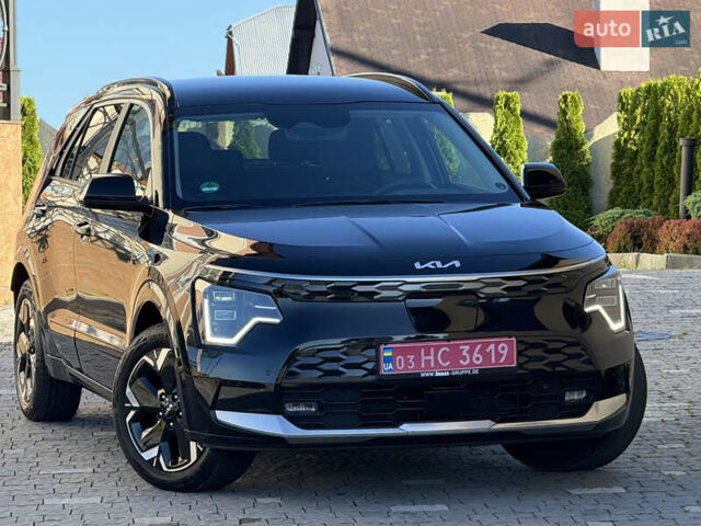 Черный Киа Niro, объемом двигателя 0 л и пробегом 61 тыс. км за 25950 $, фото 1 на Automoto.ua
