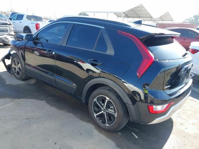 Чорний Кіа Niro, об'ємом двигуна 0 л та пробігом 50 тис. км за 16950 $, фото 1 на Automoto.ua