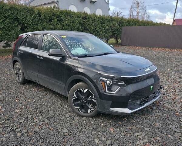 Чорний Кіа Niro, об'ємом двигуна 0 л та пробігом 154 тис. км за 15200 $, фото 1 на Automoto.ua