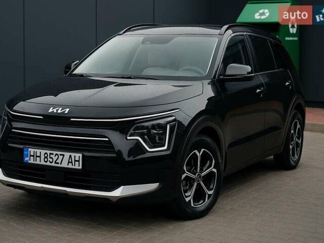 Черный Киа Niro, объемом двигателя 1.58 л и пробегом 43 тыс. км за 26000 $, фото 1 на Automoto.ua