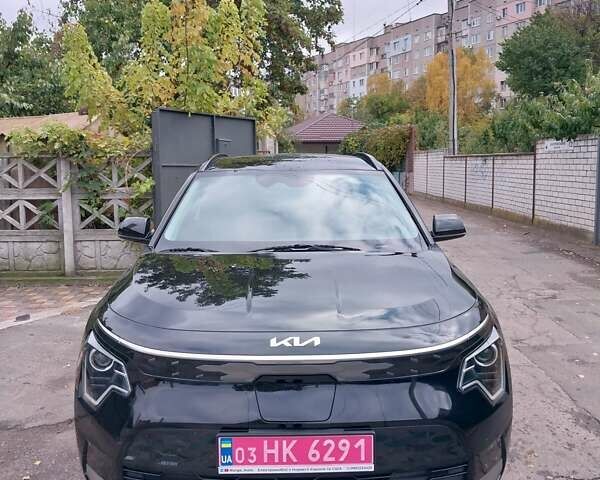 Черный Киа Niro, объемом двигателя 0 л и пробегом 72 тыс. км за 24300 $, фото 1 на Automoto.ua