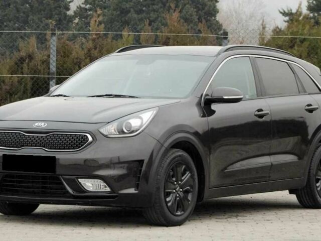 Коричневый Киа Niro, объемом двигателя 1.6 л и пробегом 89 тыс. км за 11800 $, фото 1 на Automoto.ua