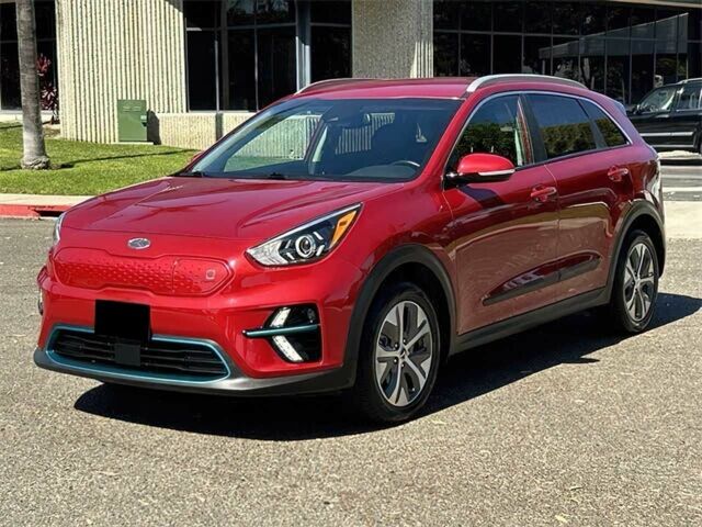 Красный Киа Niro, объемом двигателя 0 л и пробегом 50 тыс. км за 7100 $, фото 1 на Automoto.ua