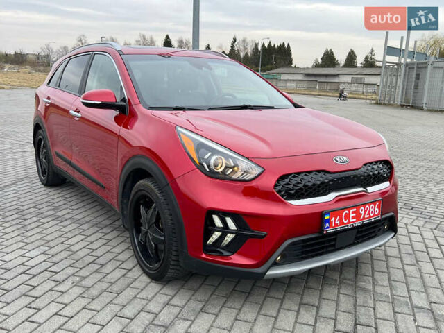 Красный Киа Niro, объемом двигателя 1.6 л и пробегом 108 тыс. км за 19500 $, фото 1 на Automoto.ua