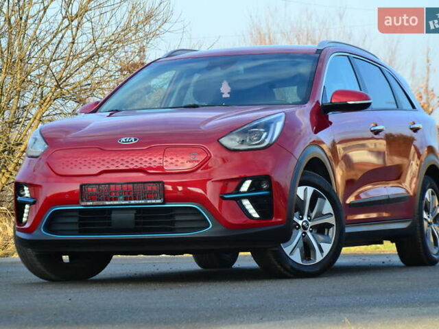 Красный Киа Niro, объемом двигателя 0 л и пробегом 91 тыс. км за 19550 $, фото 1 на Automoto.ua