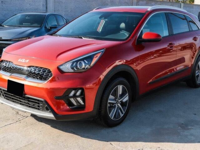 Красный Киа Niro, объемом двигателя 1.6 л и пробегом 23 тыс. км за 14000 $, фото 1 на Automoto.ua