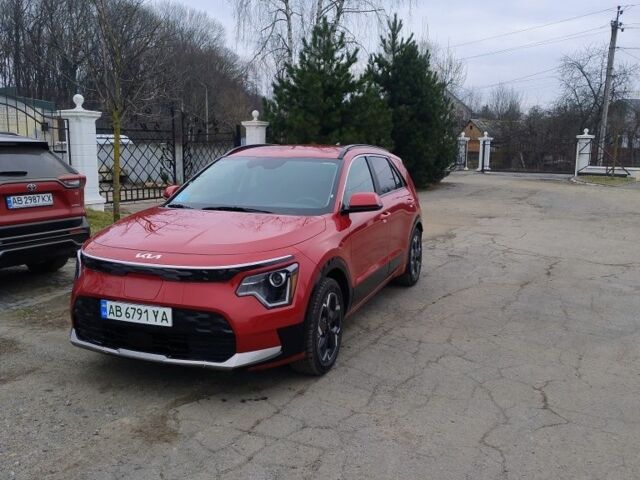 Красный Киа Niro, объемом двигателя 0 л и пробегом 39 тыс. км за 23200 $, фото 1 на Automoto.ua