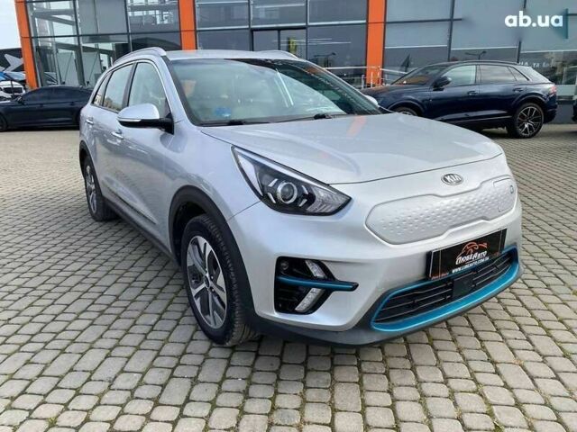 Кіа Niro, об'ємом двигуна 0 л та пробігом 82 тис. км за 18900 $, фото 1 на Automoto.ua