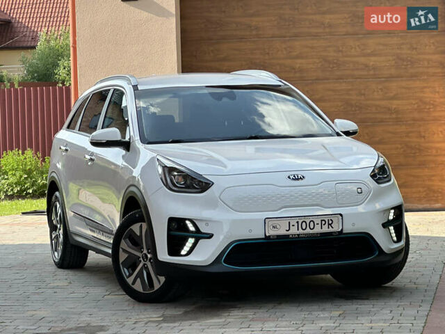 Киа Niro, объемом двигателя 0 л и пробегом 55 тыс. км за 17999 $, фото 1 на Automoto.ua