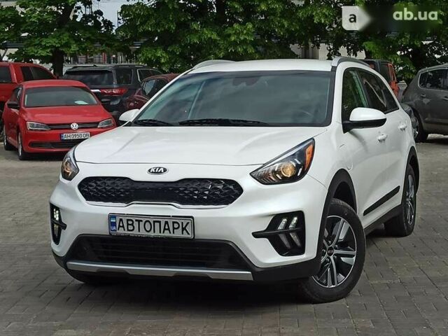 Кіа Niro, об'ємом двигуна 0 л та пробігом 18 тис. км за 28900 $, фото 1 на Automoto.ua