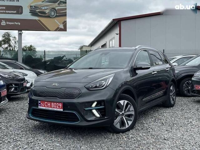 Киа Niro, объемом двигателя 0 л и пробегом 105 тыс. км за 20200 $, фото 1 на Automoto.ua